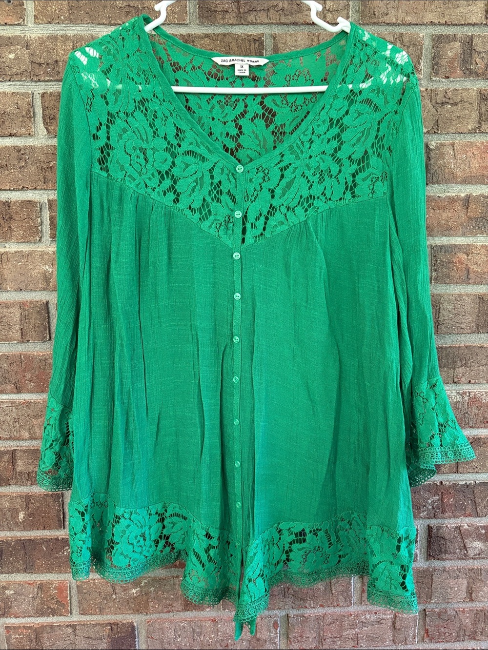 Zac & Rachel Emerald Green Lace Button-Front Blouse